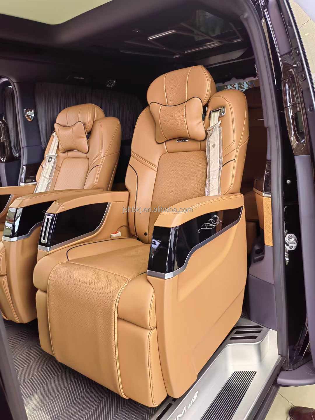 The Latest Hot Comfortable Seat Entertainment Seat for X5 Luxury and Exquisite